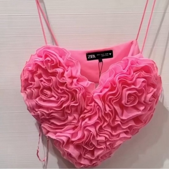 ZARA VOLUMINOUS HEART CROP TOP - Picture 13 of 16